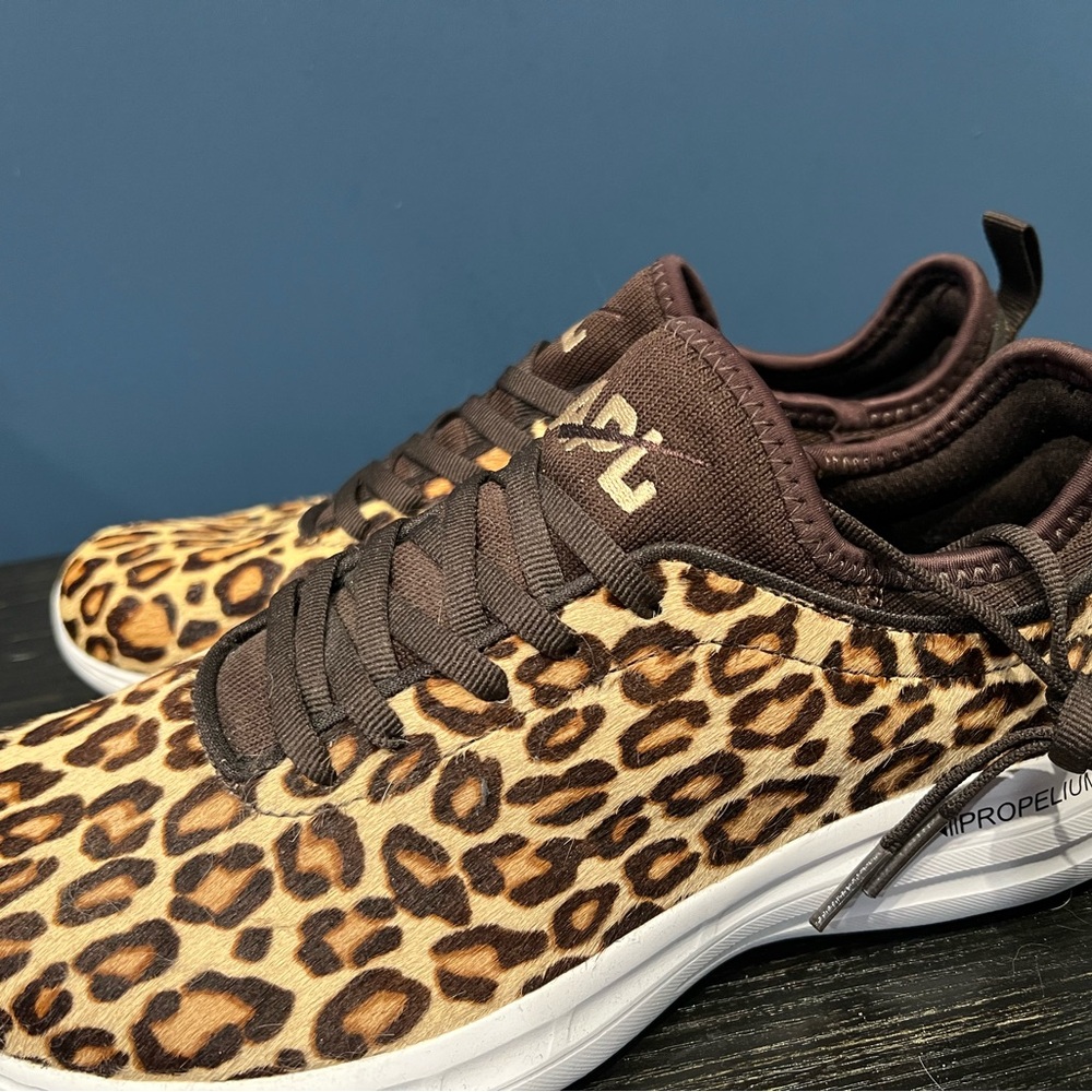 APL Calf Fur Hair Leopard Print Brown/Black Techloom
Phantom Sneaker Size 8.5